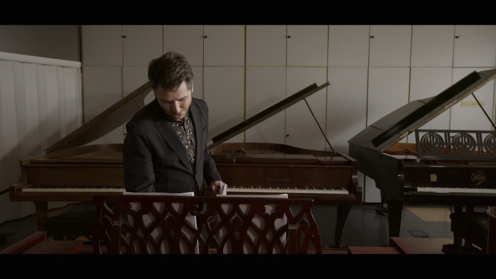 La matemática del espejo 4K - Temporada 4 - Emilio Aragón | Ver