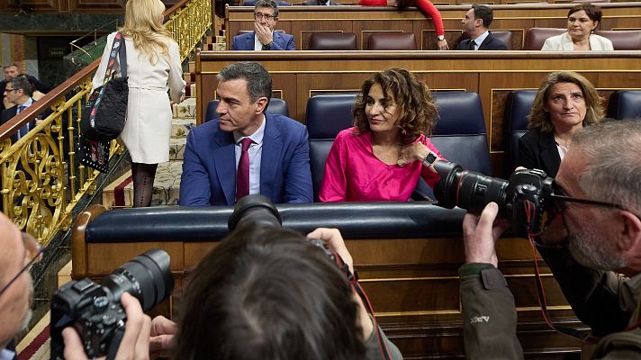 Telediario 1 - Los socios de investidura de Sánchez le transmiten su apoyo tras anunciar que se plantea dimitir