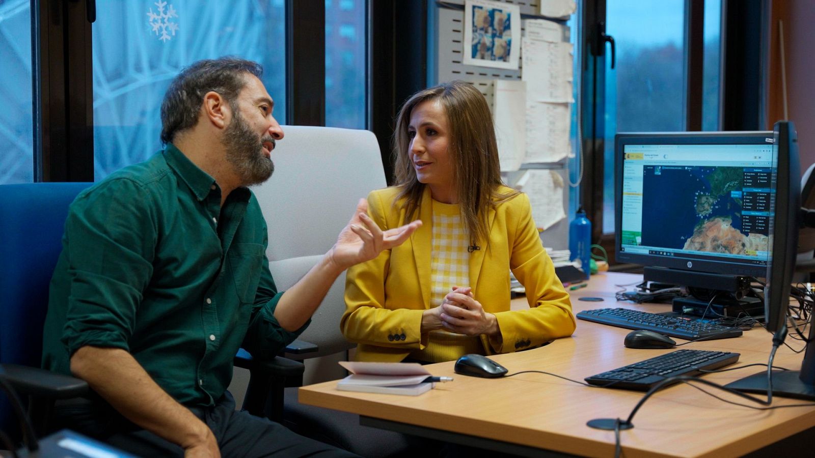 El cazador de cerebros - ¿Está  loco el tiempo? - ver ahora