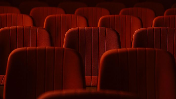 Telediario Fin de Semana - "No juegues con Carrie" se estrena en el Teatro Quique San Francisco de Madrid