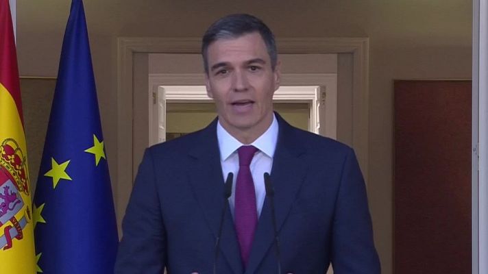 Especiales informativos - Pedro Sánchez se queda: "He decidido seguir"