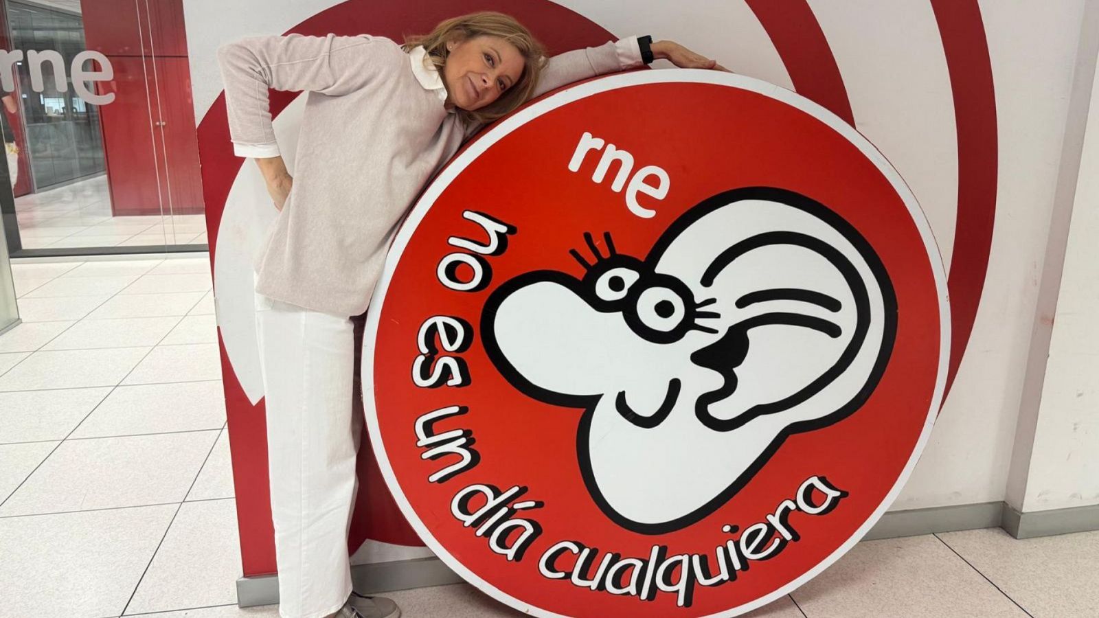 No es un día cualquiera - Pepa Fernández: "La radio es compañía" - Ver ahora