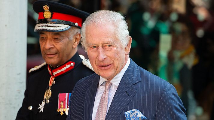 Carlos III reaparece públicamente tras su baja debido al cáncer de próstata