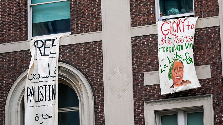 Las protestas en la Universidad de Columbia crecen y los alumnos logran ocupar un edificio del campus