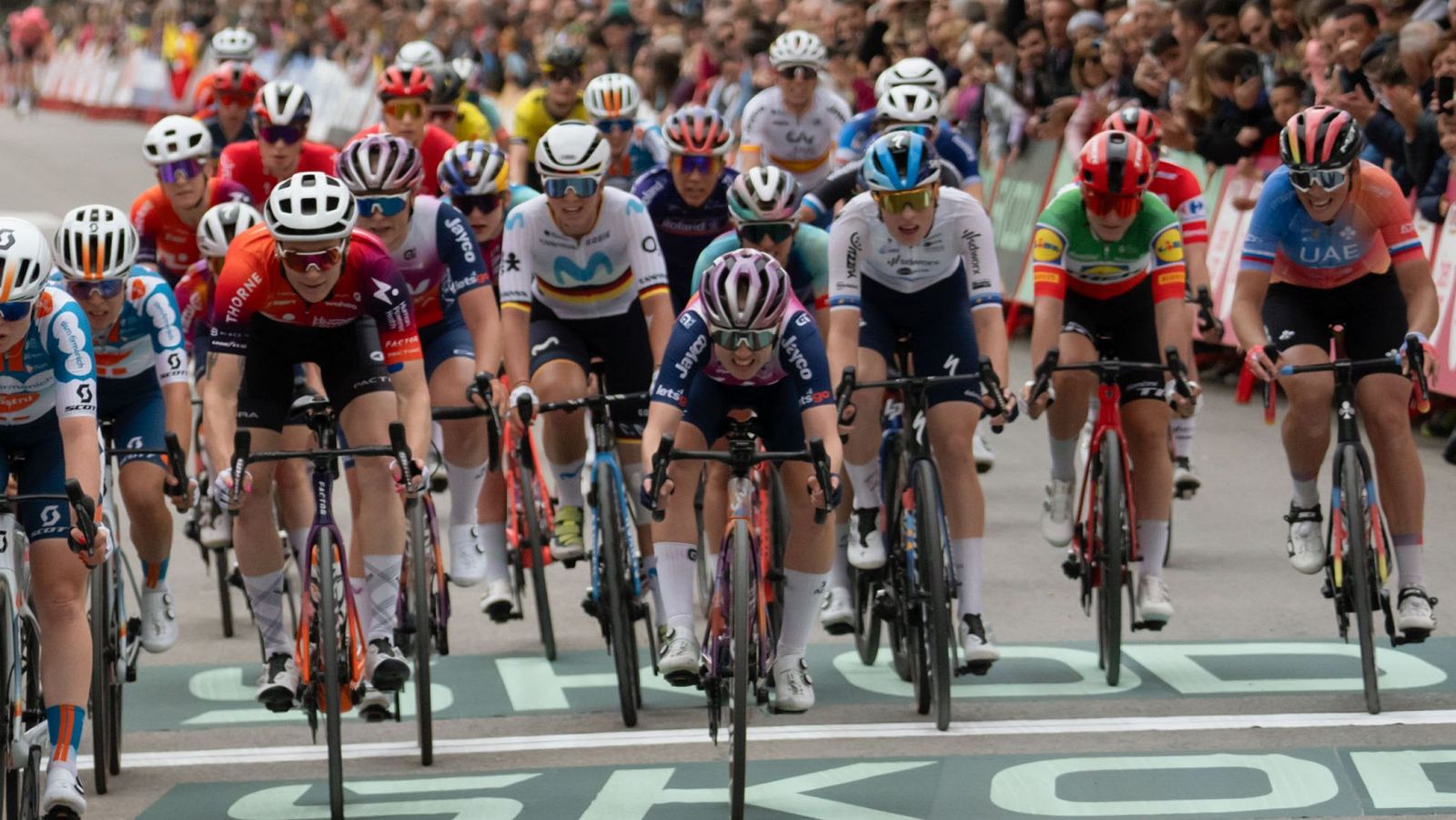 Ciclismo - Vuelta España Femenina, 3ª etapa: Lucena del Cid - Teruel - 30/04/24