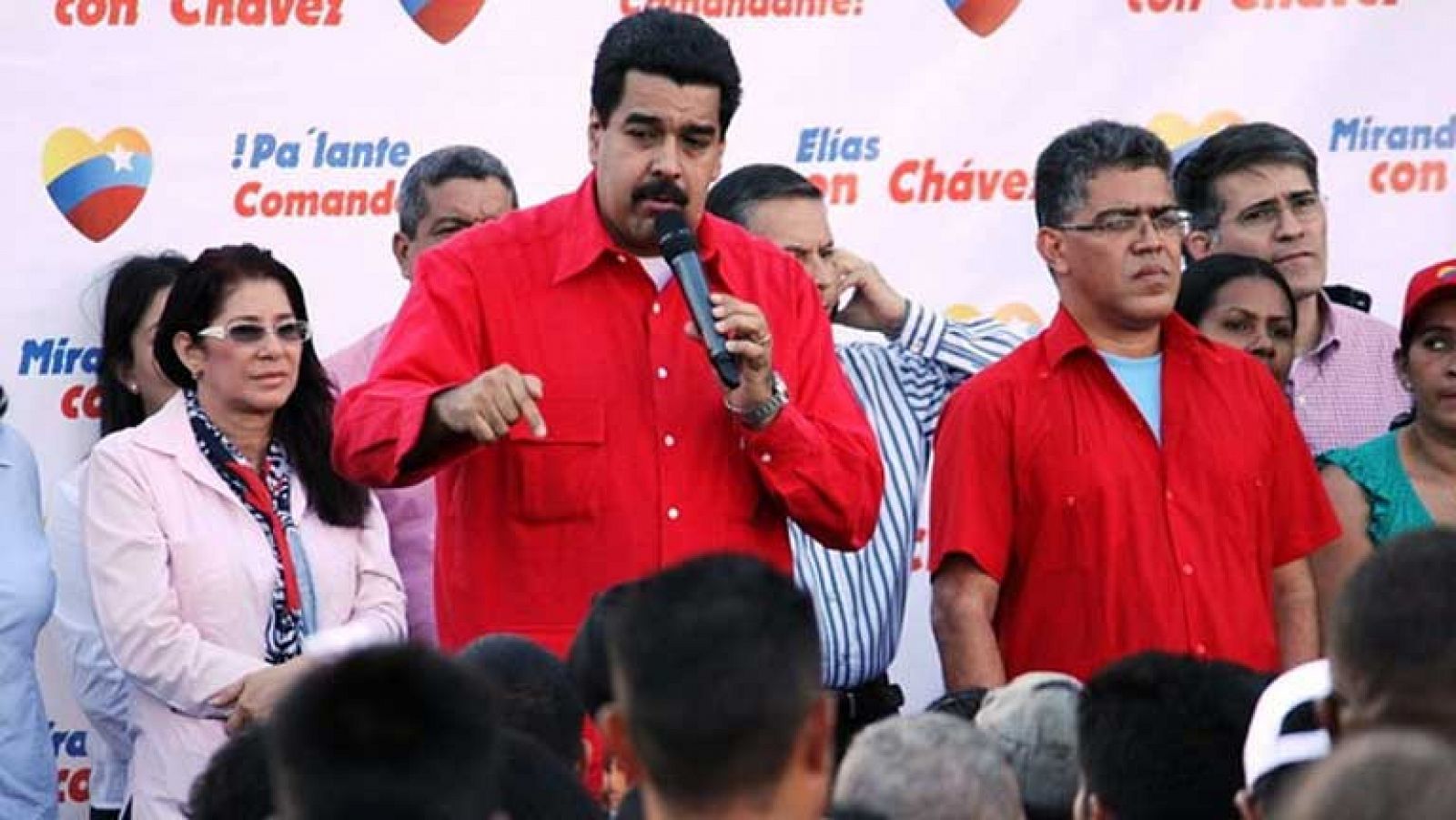 Telediario 1: Primer acto público de Nicolás Maduro tras el viaje a Cuba de Hugo Chávez | RTVE Play