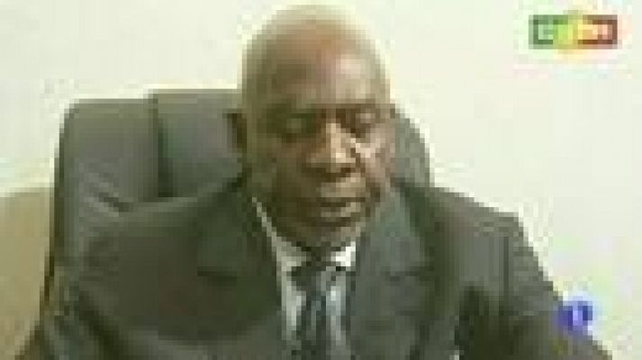 Telediario 1 - Dimite el primer ministro de Mali tras ser detenido por militares golpistas