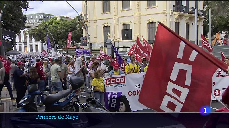 Miles de trabajadores toman las calles este 1 de Mayo para exigir una reduccin de jornada y ms salarios.