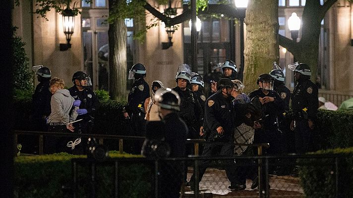 Telediario Internacional - Protestas propalestinas en Estados Unidos: la policía desaloja las concentraciones en las universidades de Columbia y de California