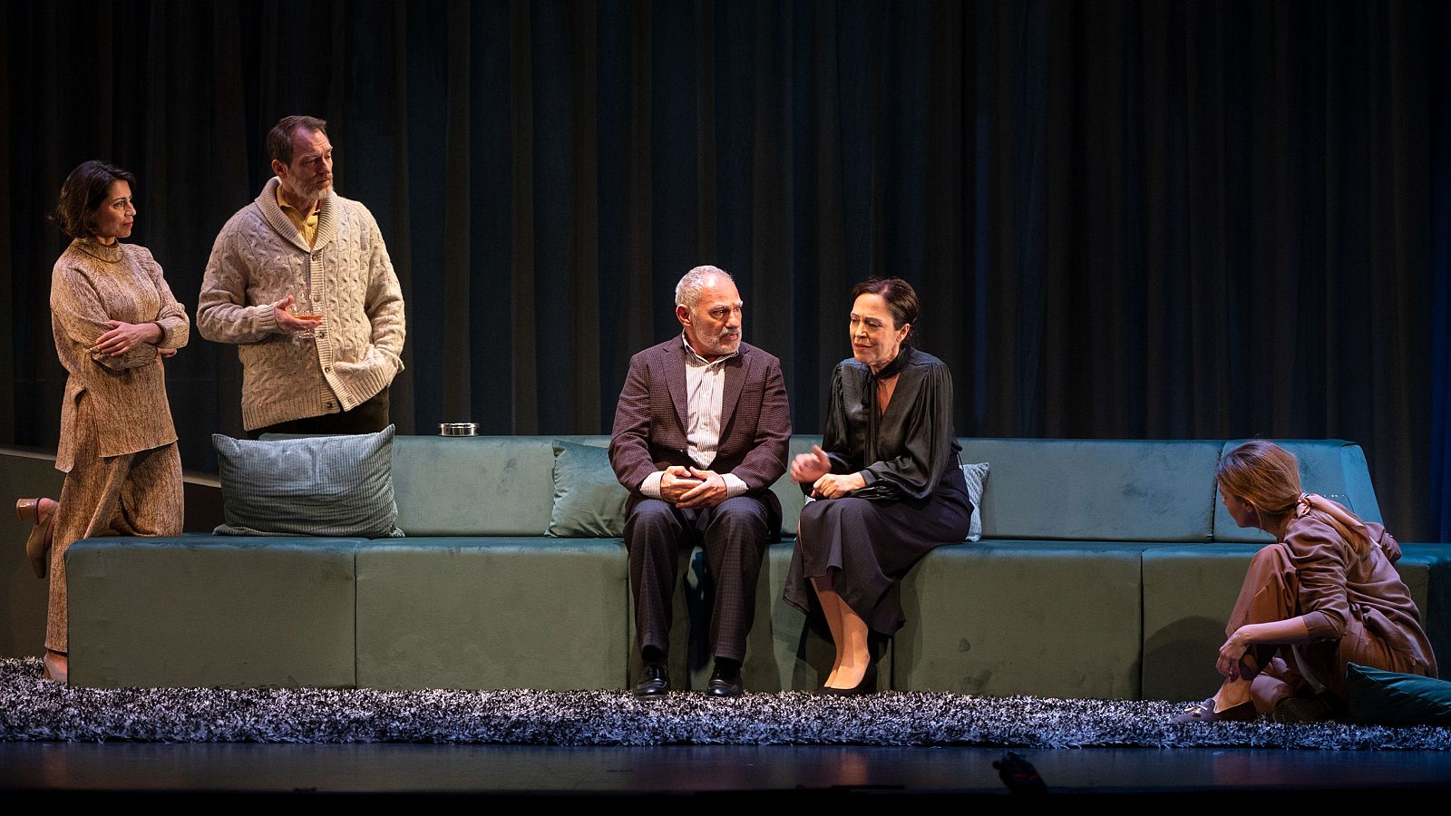 Un delicado equilibrio - Atención obras | Ver