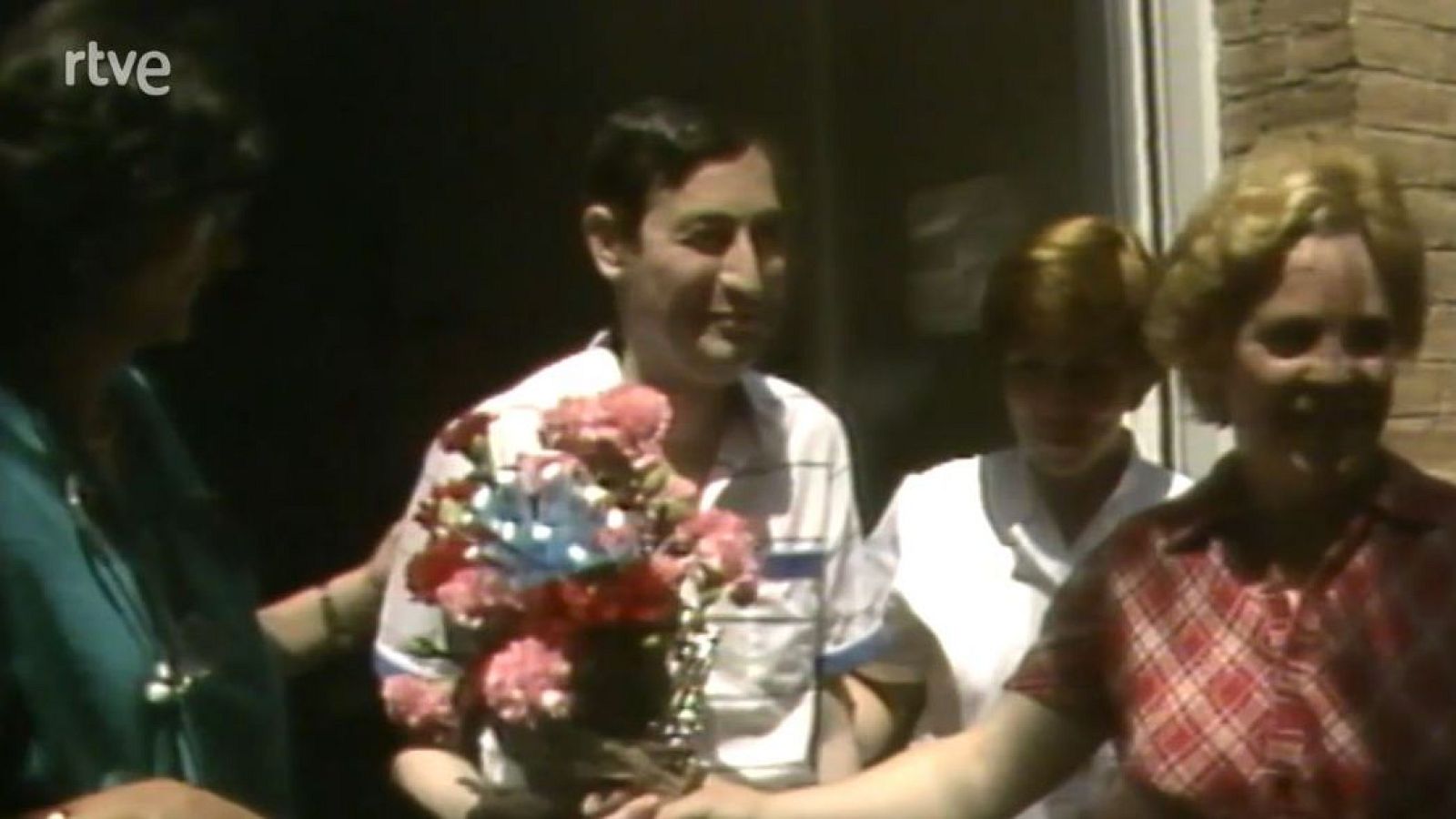 Juan Alarcón, trasplantat de cor, surt de l'Hospital - arxiu | Veure