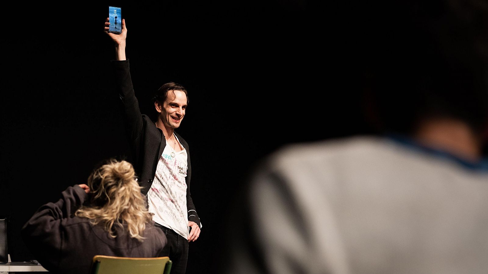 El Teatro Español vuelve a llevar el ciberacoso a las aulas | Ver