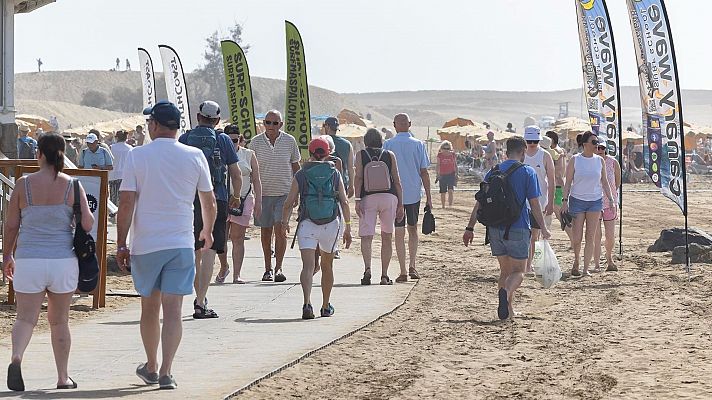 Informativo 24h - El turismo en España bate récord con 16 millones de visitantes extranjeros en el primer trimestre