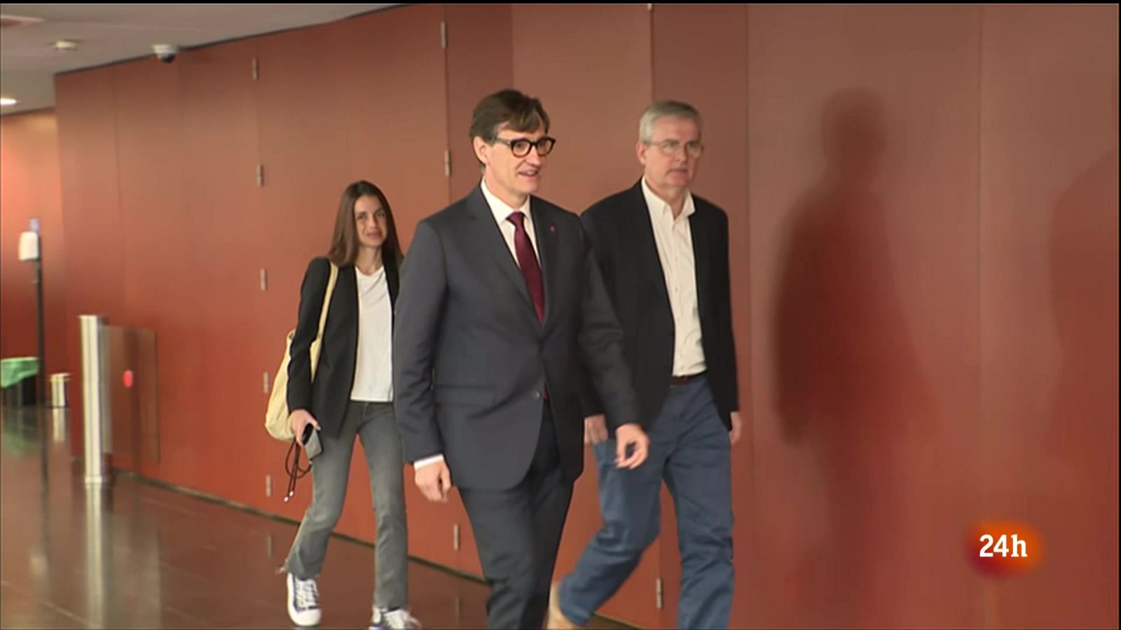 Els candidats posen sobre la taula les condicions per negociar - El Vespre | Veure