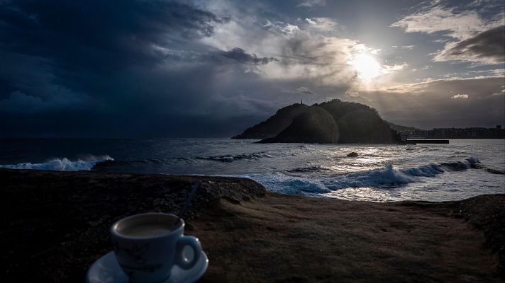 El tiempo - Tiempo estable con predominio de cielos poco nubosos y temperaturas sin grandes cambios