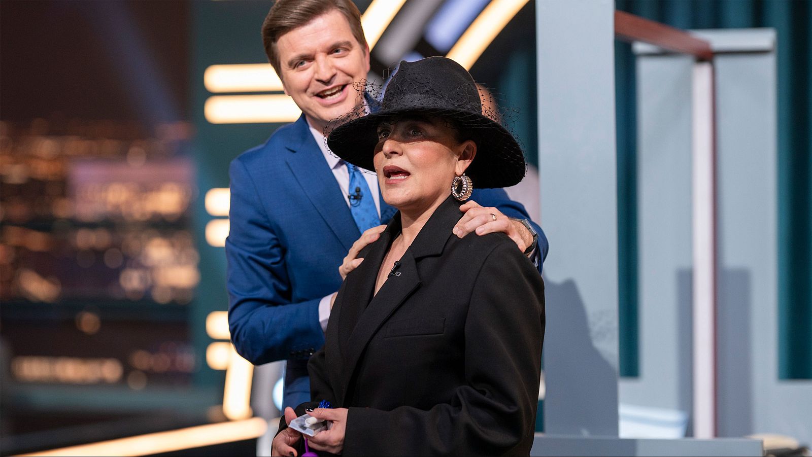 Late Xou con Marc Giró - Programa 28: Candela Peña, Mayte Martín y Aitor Albizua - Ver ahora