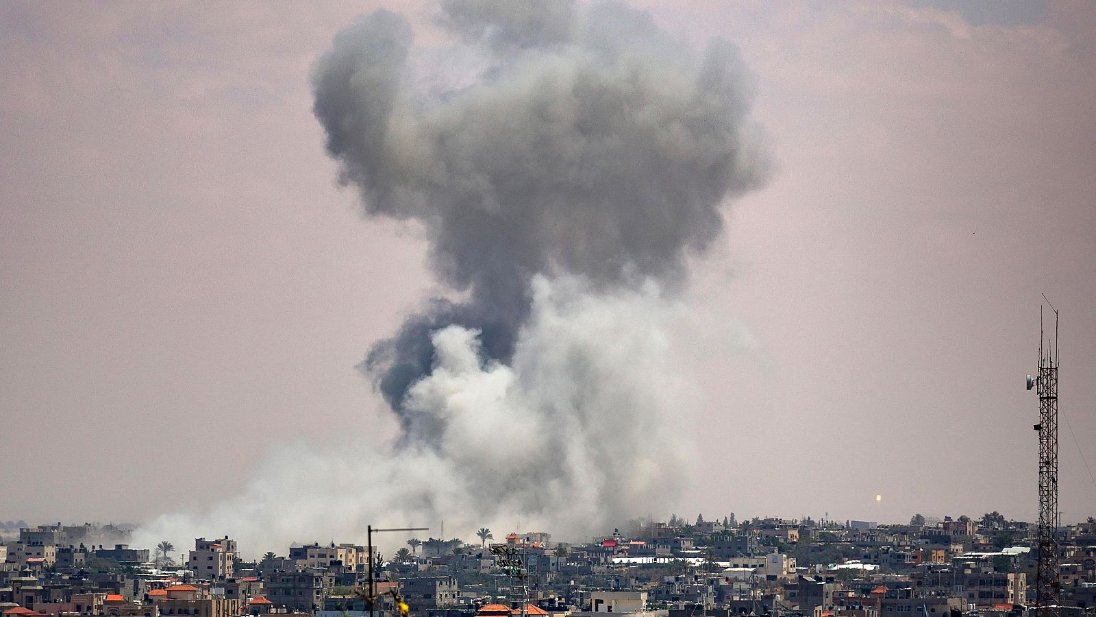 Telediario 2 en cuatro minutos - 07/05/24 - RTVE.es | Ver