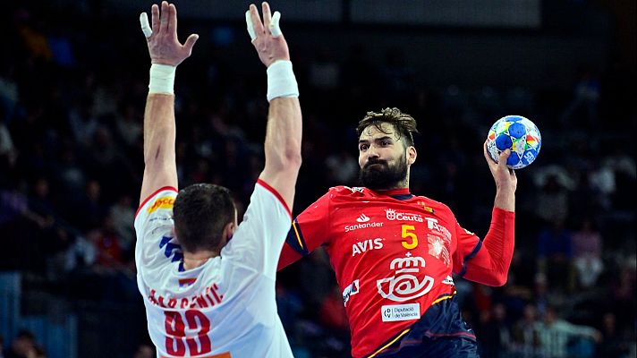 Telediario 2 - Los Hispanos buscan la clasificación mundialista con la vista puesta en los Juegos Olímpicos