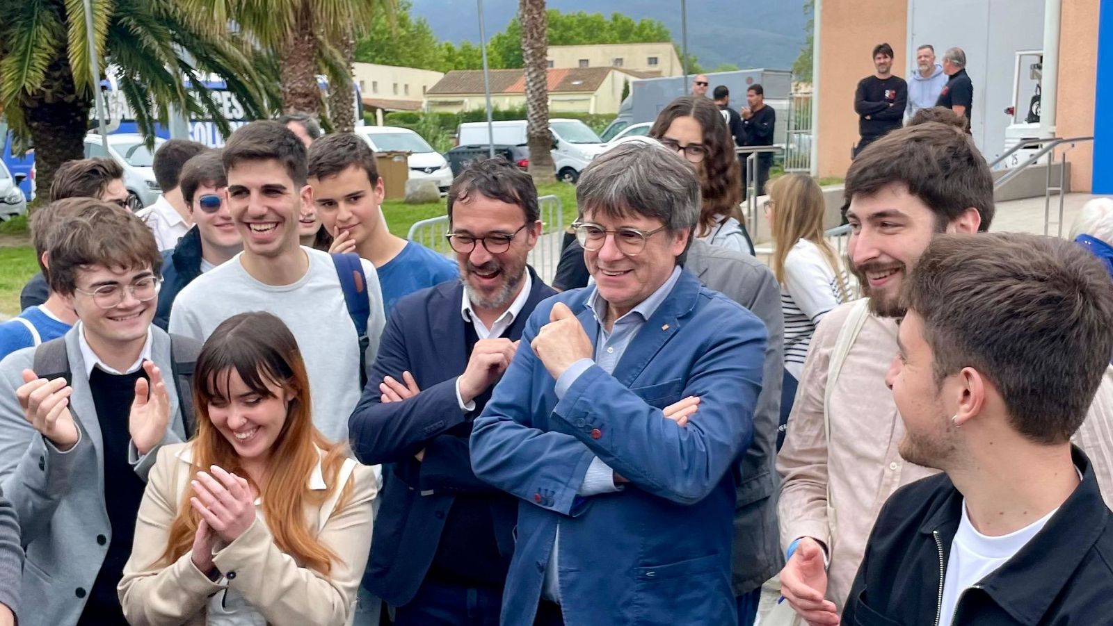 Junts+ avisa de "consecuencias" si hay "pactos contra natura" tras el 12M - La hora de La 1 | Ver