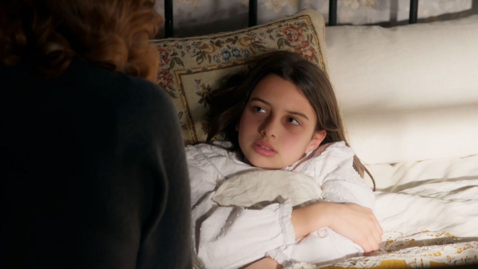 La Moderna: Matilde y Clarita, al borde de la muerte - Salón de té La Moderna | Ver