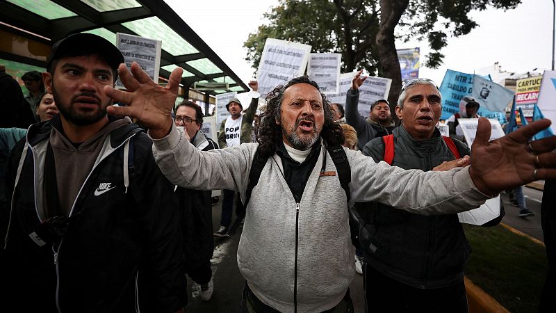 Falta de medicamentos para pacientes tras los recortes de Milei | Ver