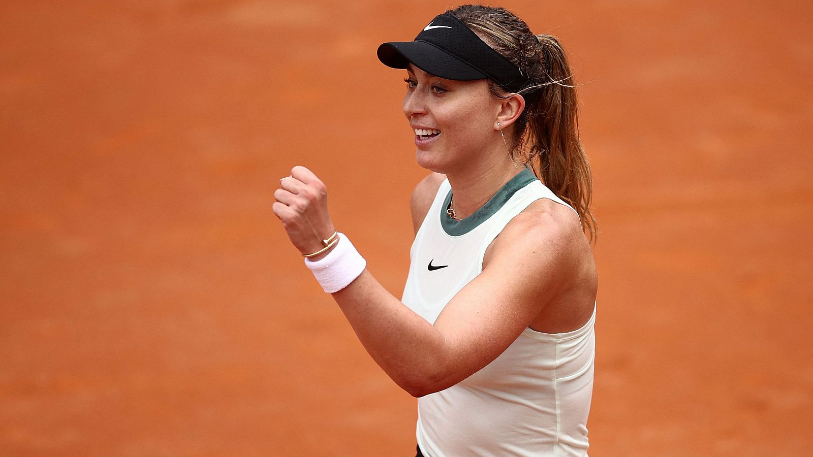 Paula Badosa avanza a tercera ronda del Abierto de Roma