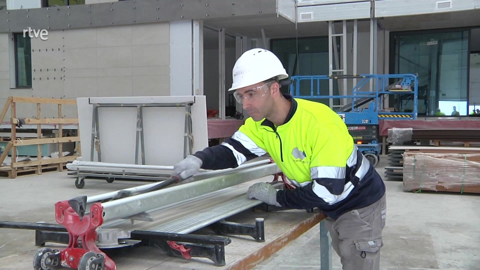 Aquí hay trabajo - 10/05/24 - ver ahora