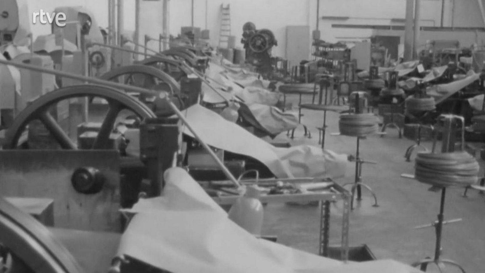 Col·lectius ecologistes. Crisi a empreses petites i mitjanes - Giravolt (1994-1997) | Veure