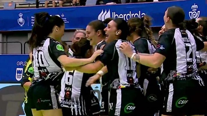 Copa de la Reina Balonmano | Costa del Sol Málaga gana en la muerte súbita a BM Elche