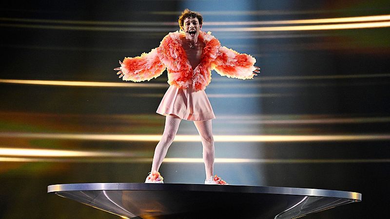 Suiza - Eurovisión 2024: Nemo con "The Code"