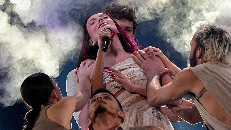 Irrumpen en la TV pública finlandesa para pedir el boicot a Eurovisión - Fin de semana 24h | Ver