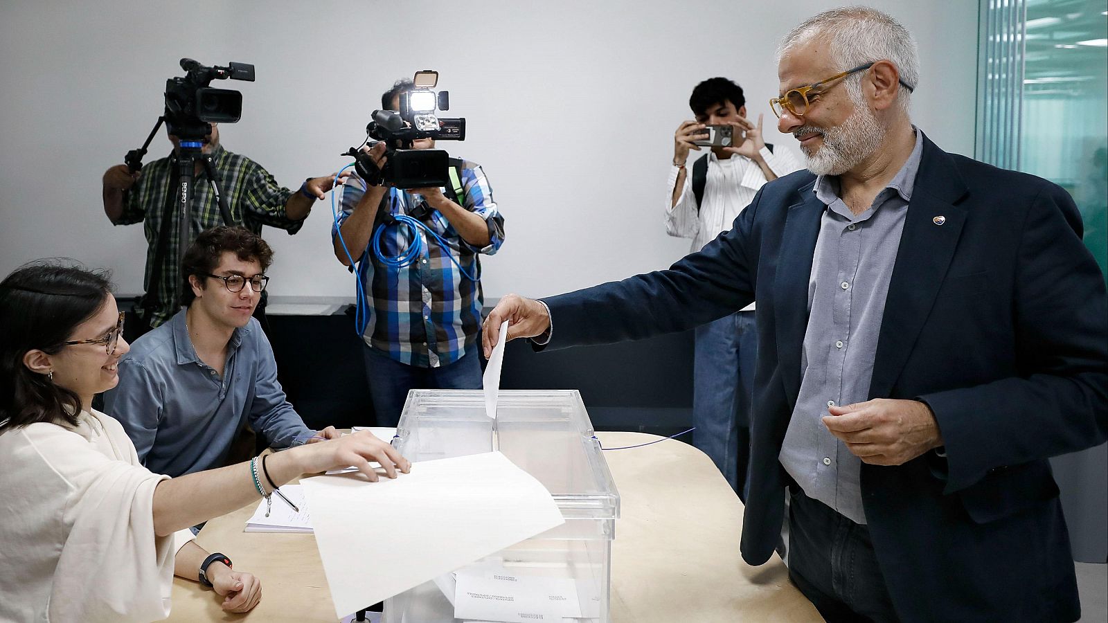 Elecciones catalanas 2024: Carrizosa (Cs) llama a "superar el procés" - Fin de semana 24h | Ver