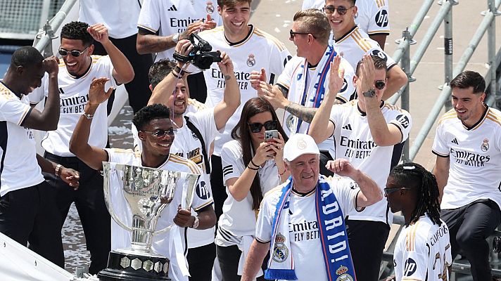 Fútbol - Mejores momentos de la celebración del Real Madrid de LaLiga
