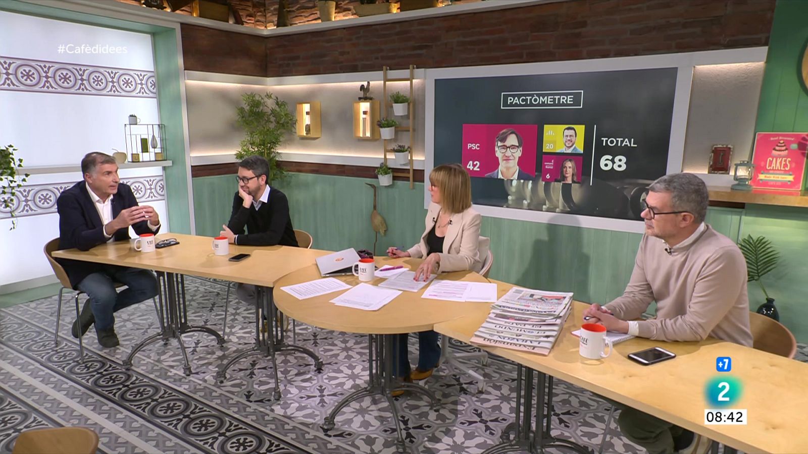 Analitzem les eleccions al Parlament a la tertúlia i amb experts, com el politòleg Lluís Orriols. I parlem amb Antonio Carmona, director de Rodalies