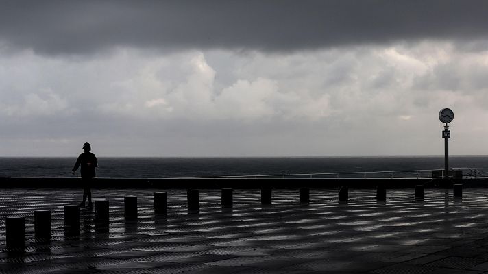 Cielos cubiertos, precipitaciones y temperaturas en descenso este martes