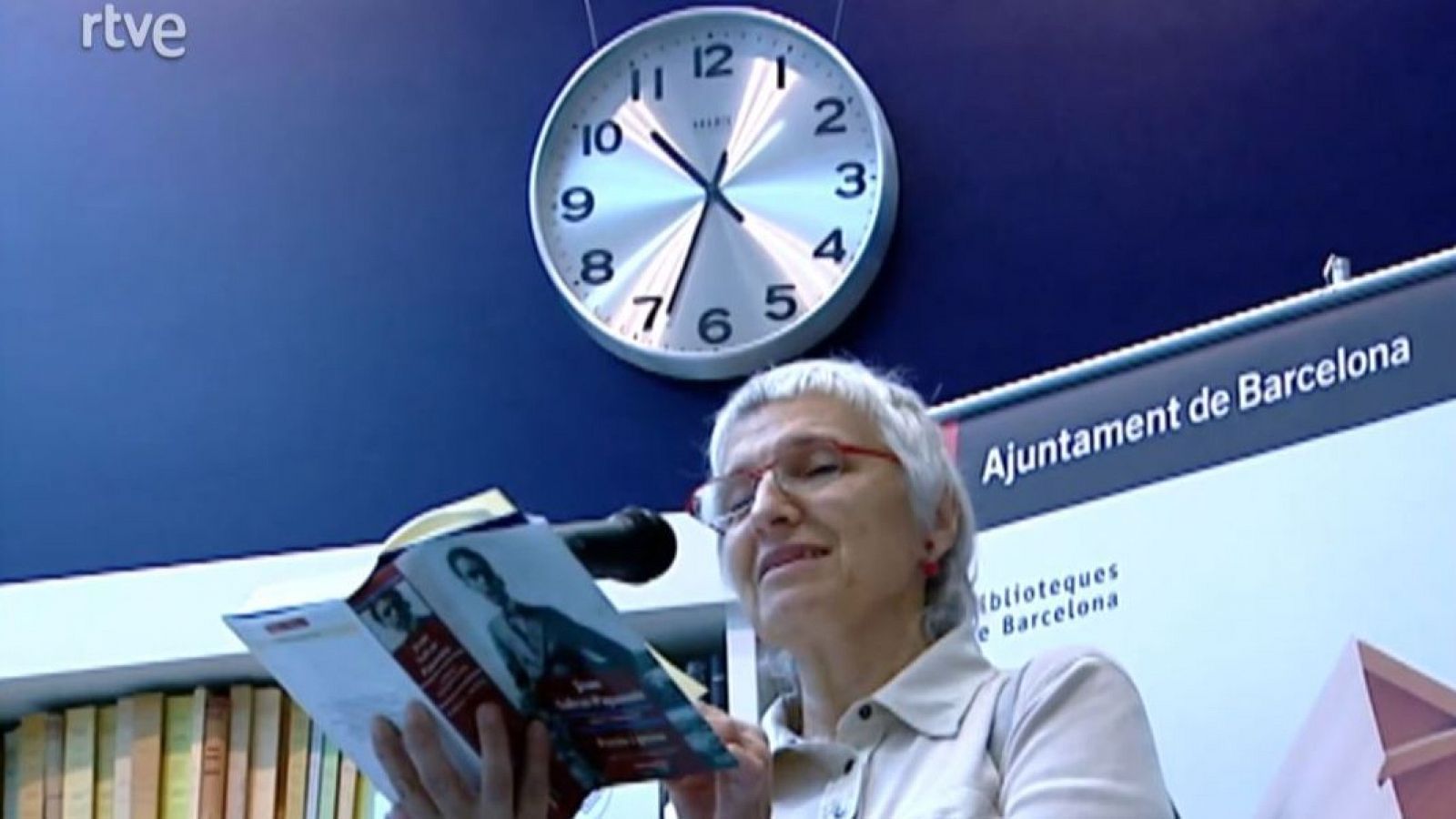 Setmana de la poesia: poemes de Salvat Papasseit - arxiu - L'Informatiu | Veure