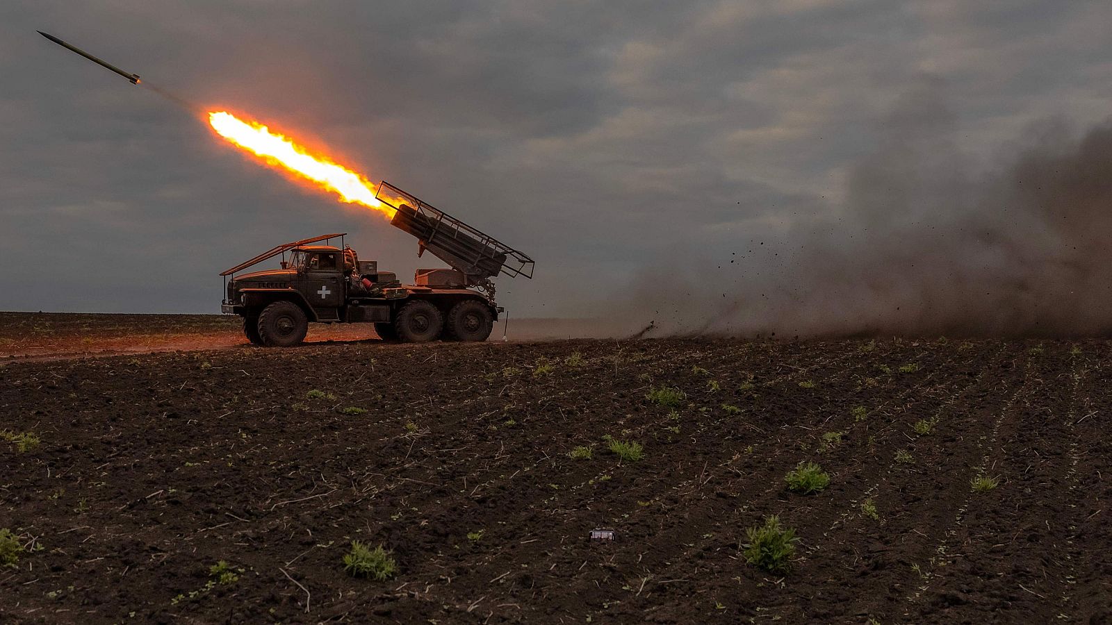 Repliegue de tropas ucranianas ante el avance ruso en Járkov | Ver