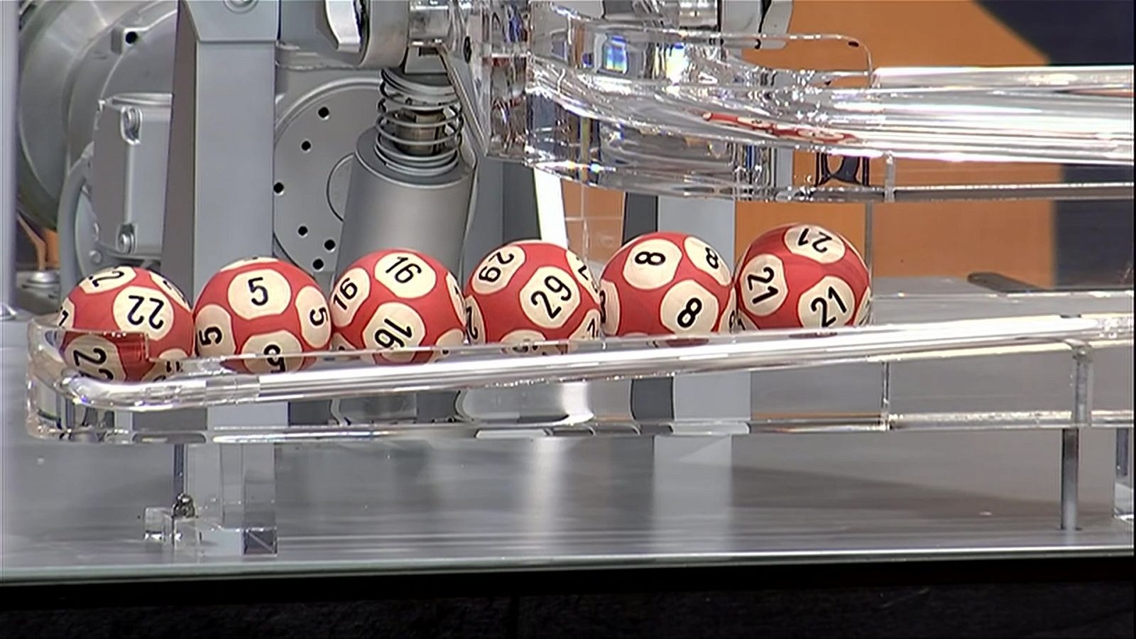 Sorteo de la Lotería Lototurf del 15/05/2024 - Ver ahora