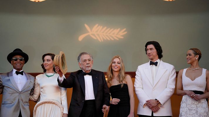 Telediario 2 - Francis Ford Coppola ha presentado su nueva película 'Megalópolis' en el Festival de Cannes