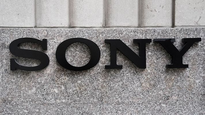 Sony se impone contra las clonaciones de voces de los artistas por IA