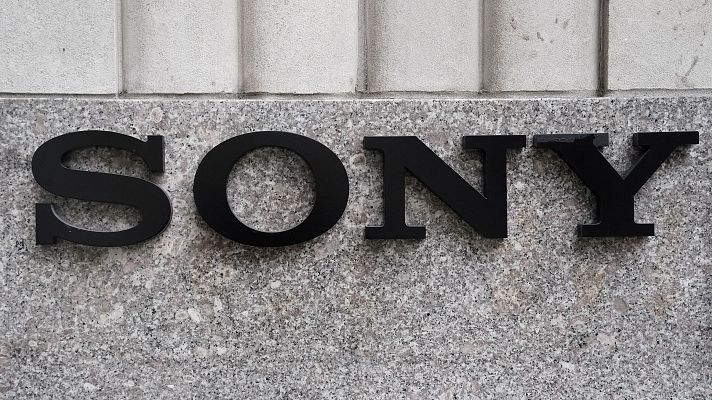 Telediario 2 - Sony se impone contra las clonaciones de voces de los artistas por IA