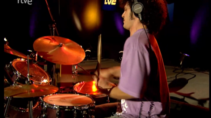 Los conciertos de Radio 3 en La 2 - Cibelle, Alex Face Band y David Thomas Broughton