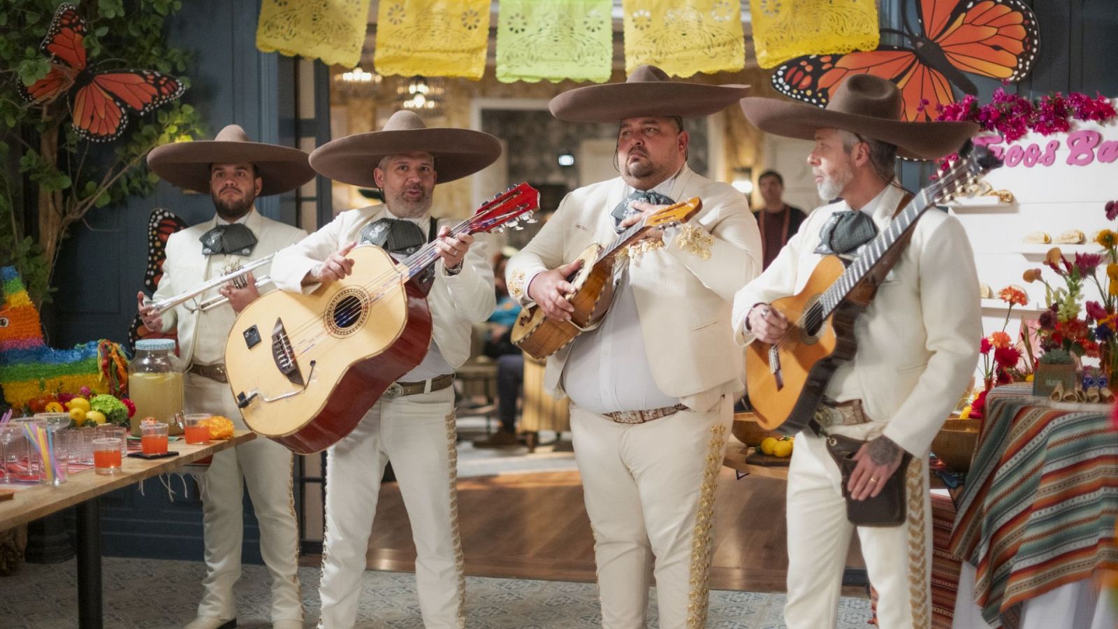 4 estrellas - Temporada 3 - Episodio 205: Guacamole - Ver ahora