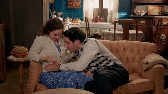 Salón de té La Moderna - Trini está embarazada