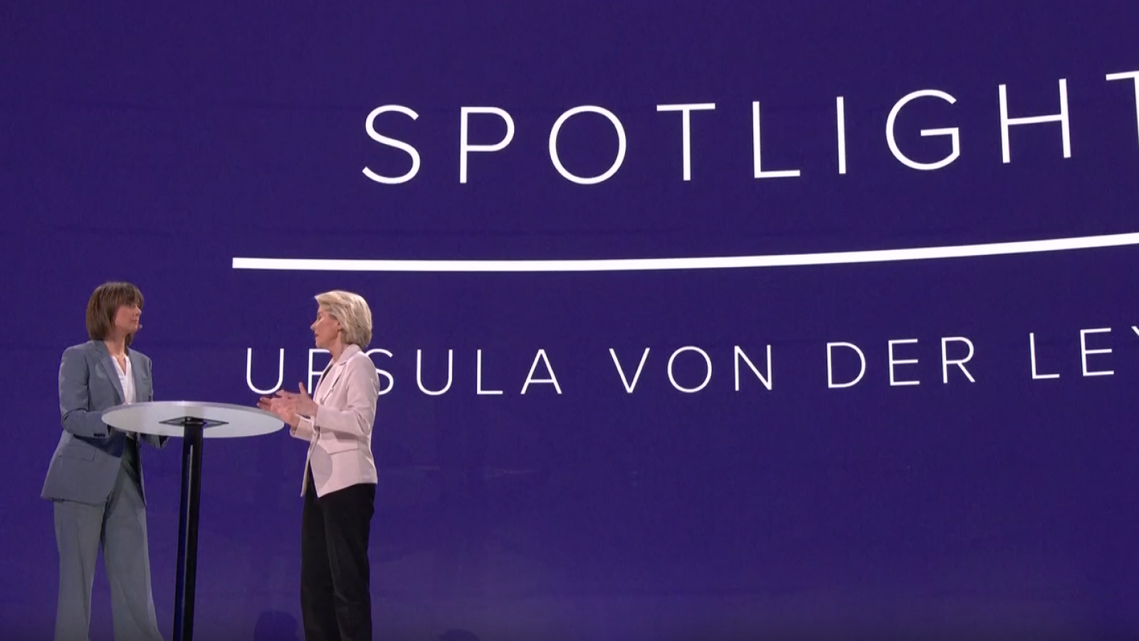 Von der Leyen expresa su opinión sobre la posibilidad de negociar con la ultraderecha - Especiales informativos | Ver