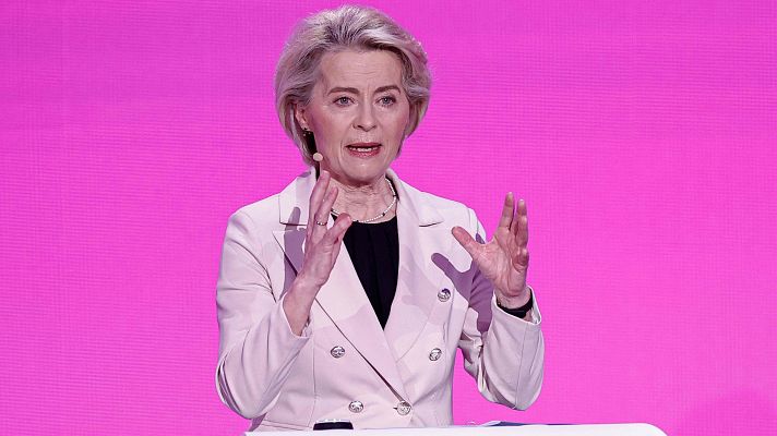 Ursula Von der Leyen pide el voto a los europeos en el debate sobre la presidencia de la Comisión Europea