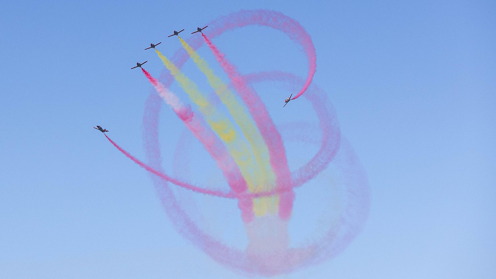 Especial informativo - Acto en Gijón previo al Día de las Fuerzas Armadas - ver ahora