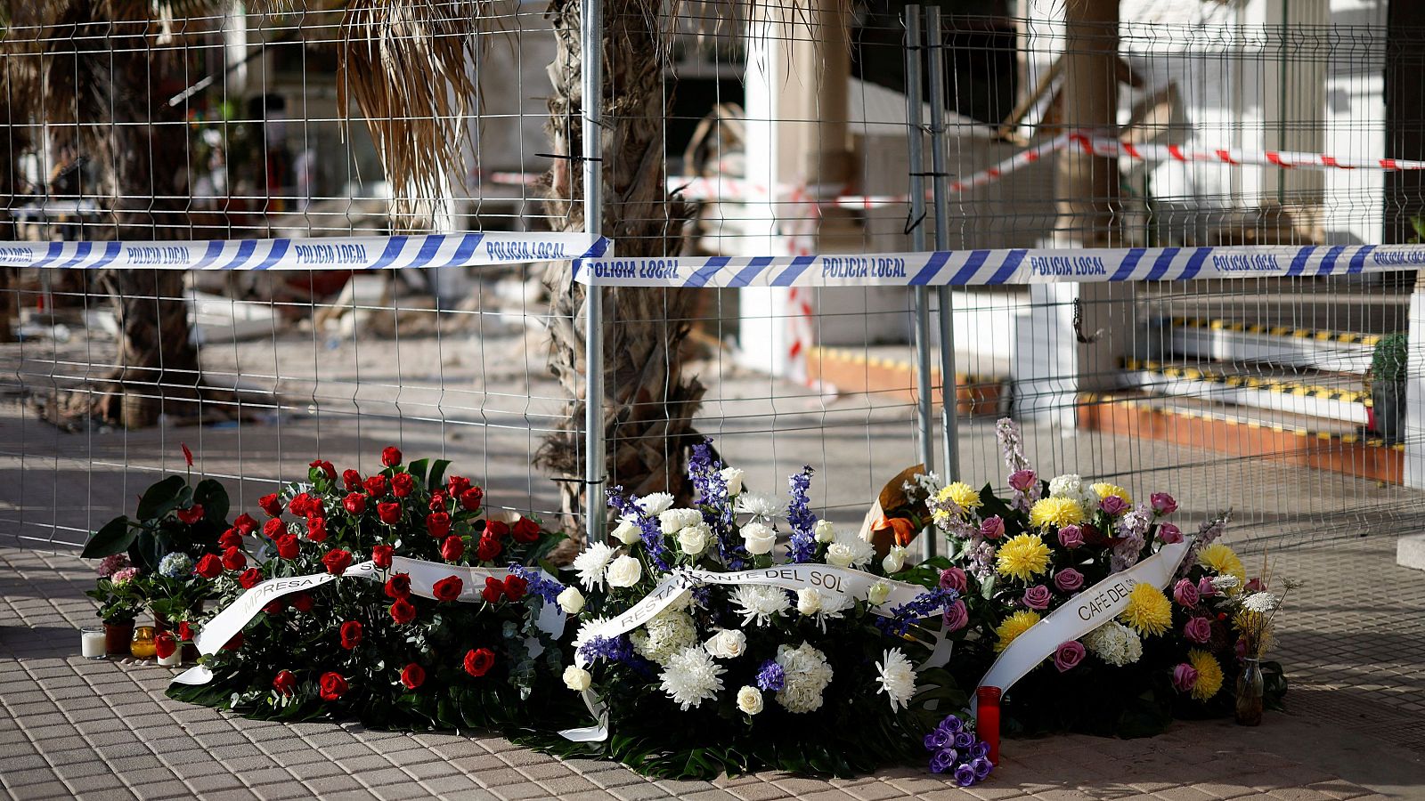 Se investigan las causas del derrumbe del Medusa Beach Club en Palma | Ver
