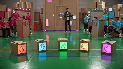 ¿Escritor, escritora, inventor, emperador o actriz? - Aprendemos en Clan. La Caja | Ver