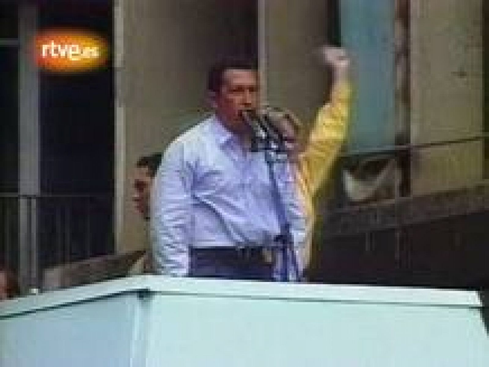 Sin programa: Chávez logra ascender al poder en Venezuela en 1998 | RTVE Play